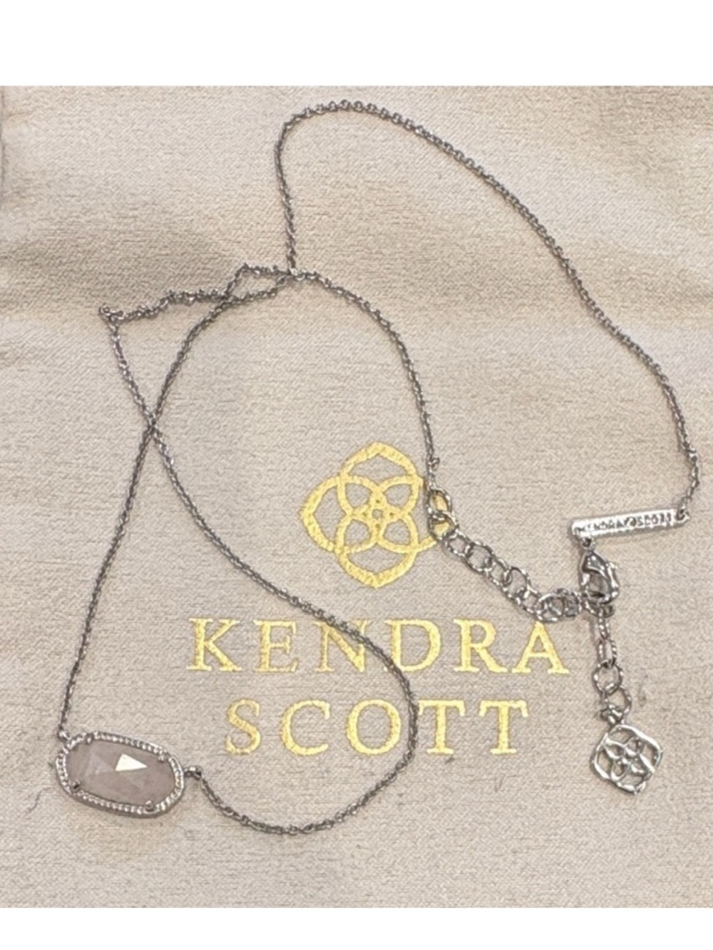 Kendra Scott Elisa Rose Quartz Pendant Necklace in Silver